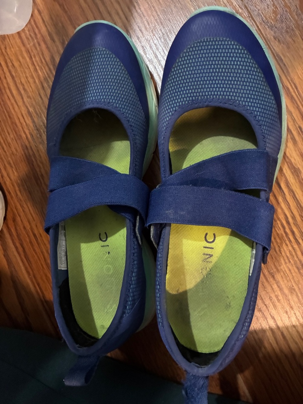 Vionic Slip-On Sport Shoes in Navy and Lime